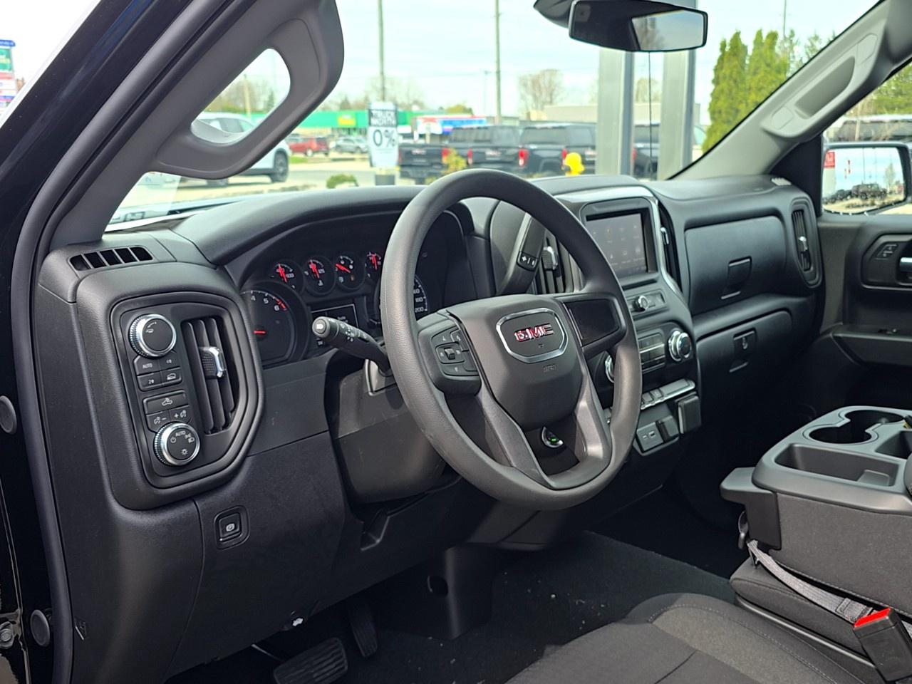 2026 GMC Sierra 1500 Crew Cab Short Box 4-Wheel Drive Pro Photo