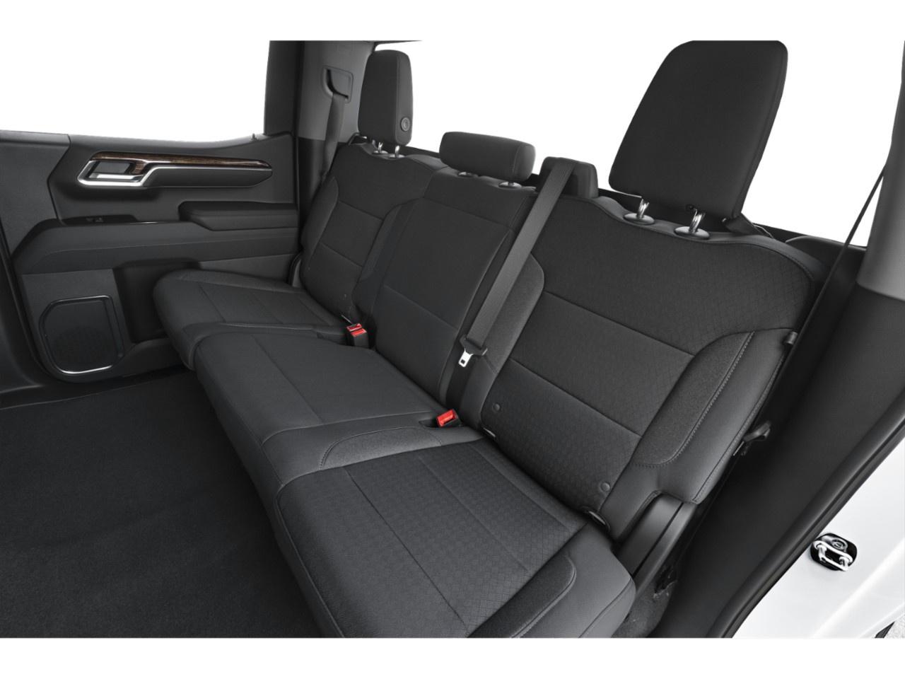 2026 GMC Sierra 1500 Crew Cab Short Box 4-Wheel Drive SLE Photo