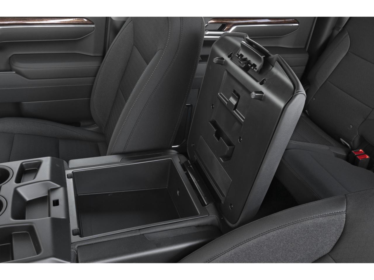 2026 GMC Sierra 1500 Crew Cab Short Box 4-Wheel Drive SLE Photo