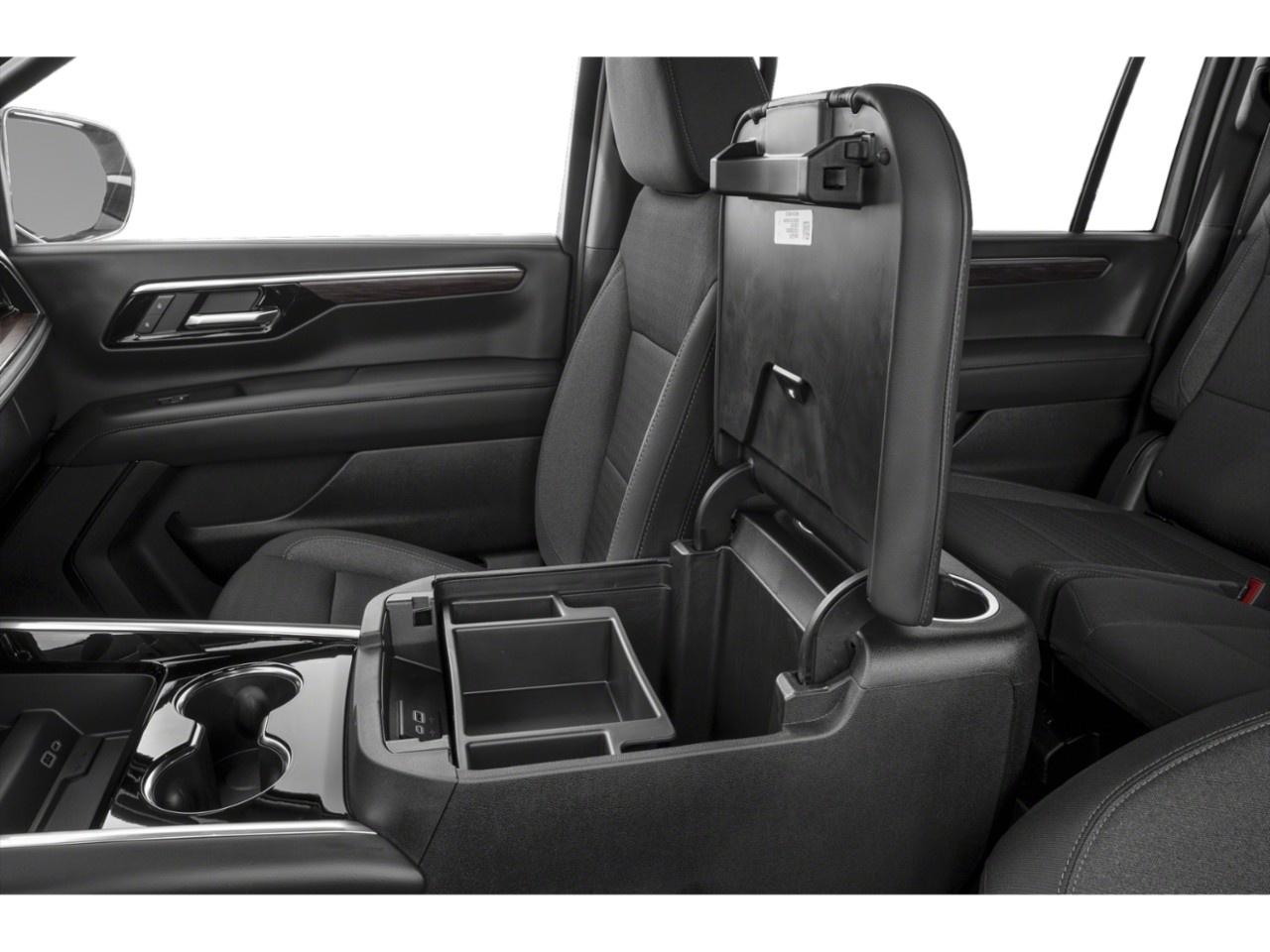 2026 Chevrolet Suburban 4WD 4dr LS Photo