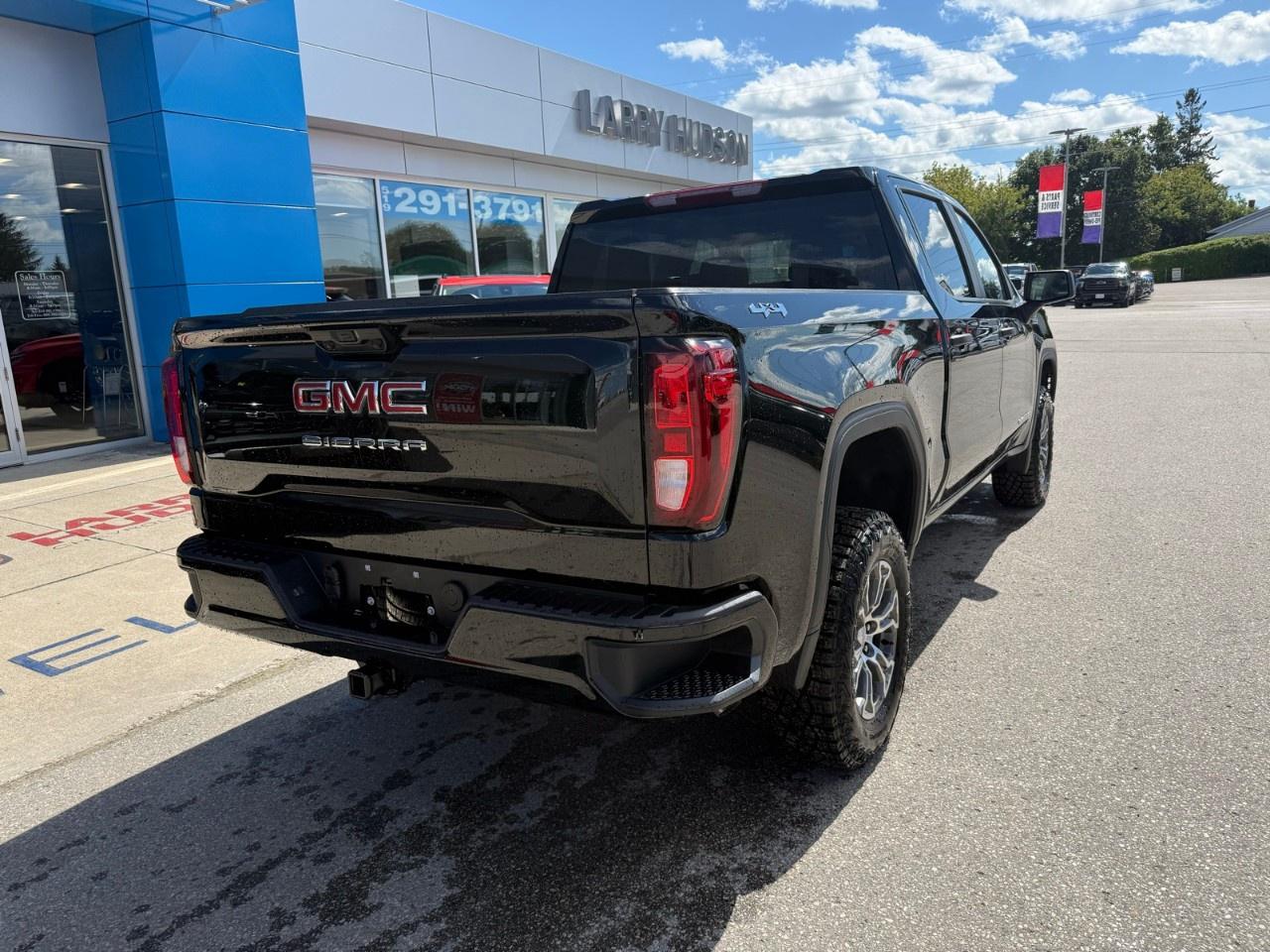 2026 GMC Sierra 1500 Crew Cab Short Box 4-Wheel Drive Pro Photo