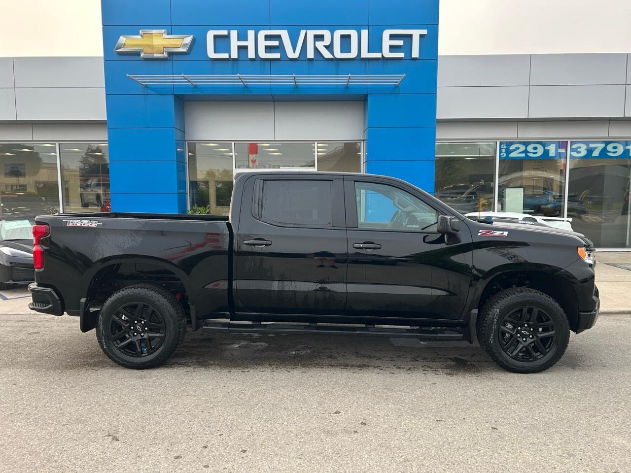 2026 Chevrolet Silverado 1500 Crew Cab Short Box 4-Wheel Drive LT Trail Boss Photo1