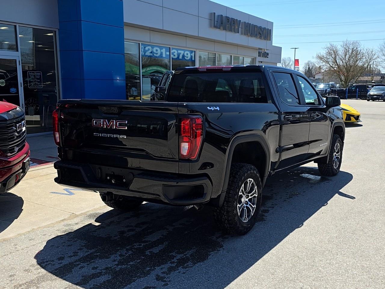 2026 GMC Sierra 1500 Crew Cab Short Box 4-Wheel Drive Pro Photo