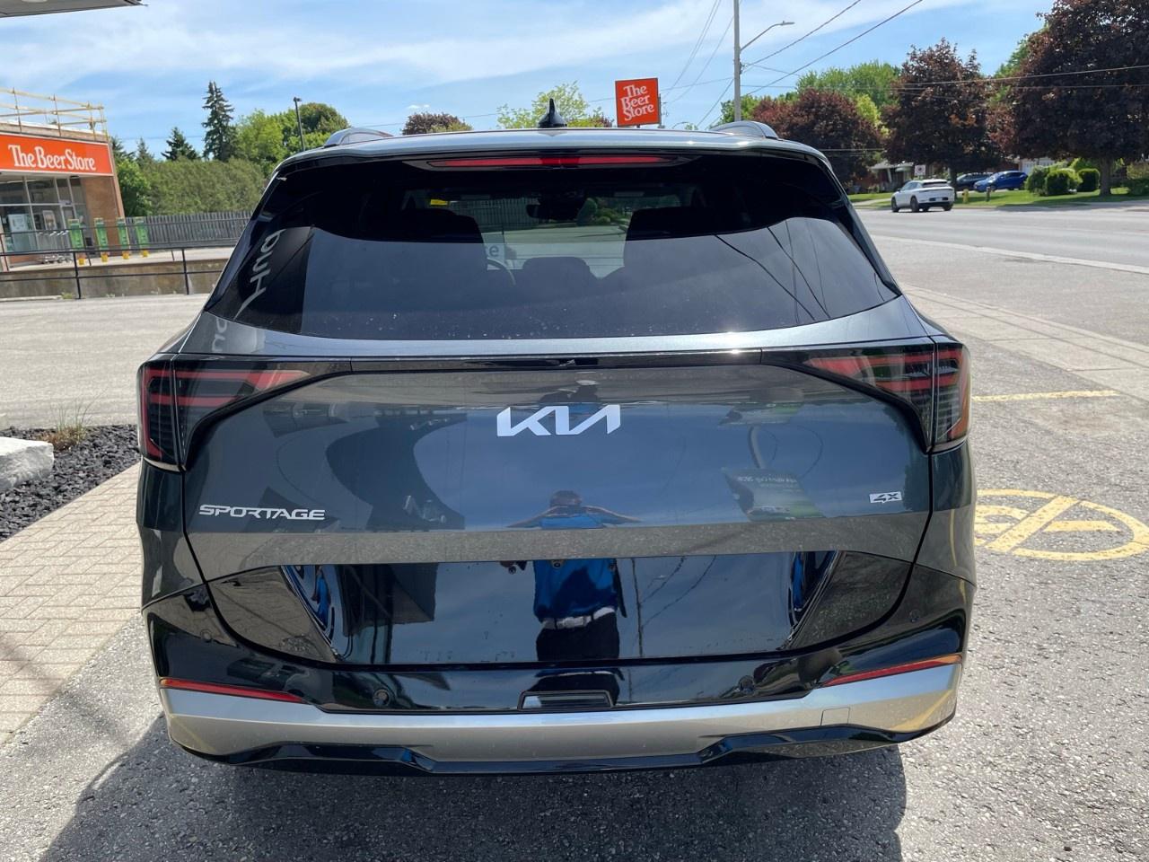 2026 Kia Sportage EX Premium AWD w/Black Interior Photo