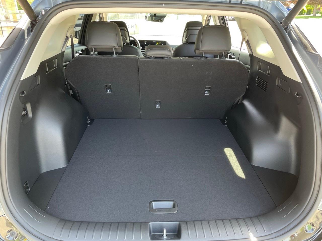 2026 Kia Sportage EX Premium AWD w/Black Interior Photo