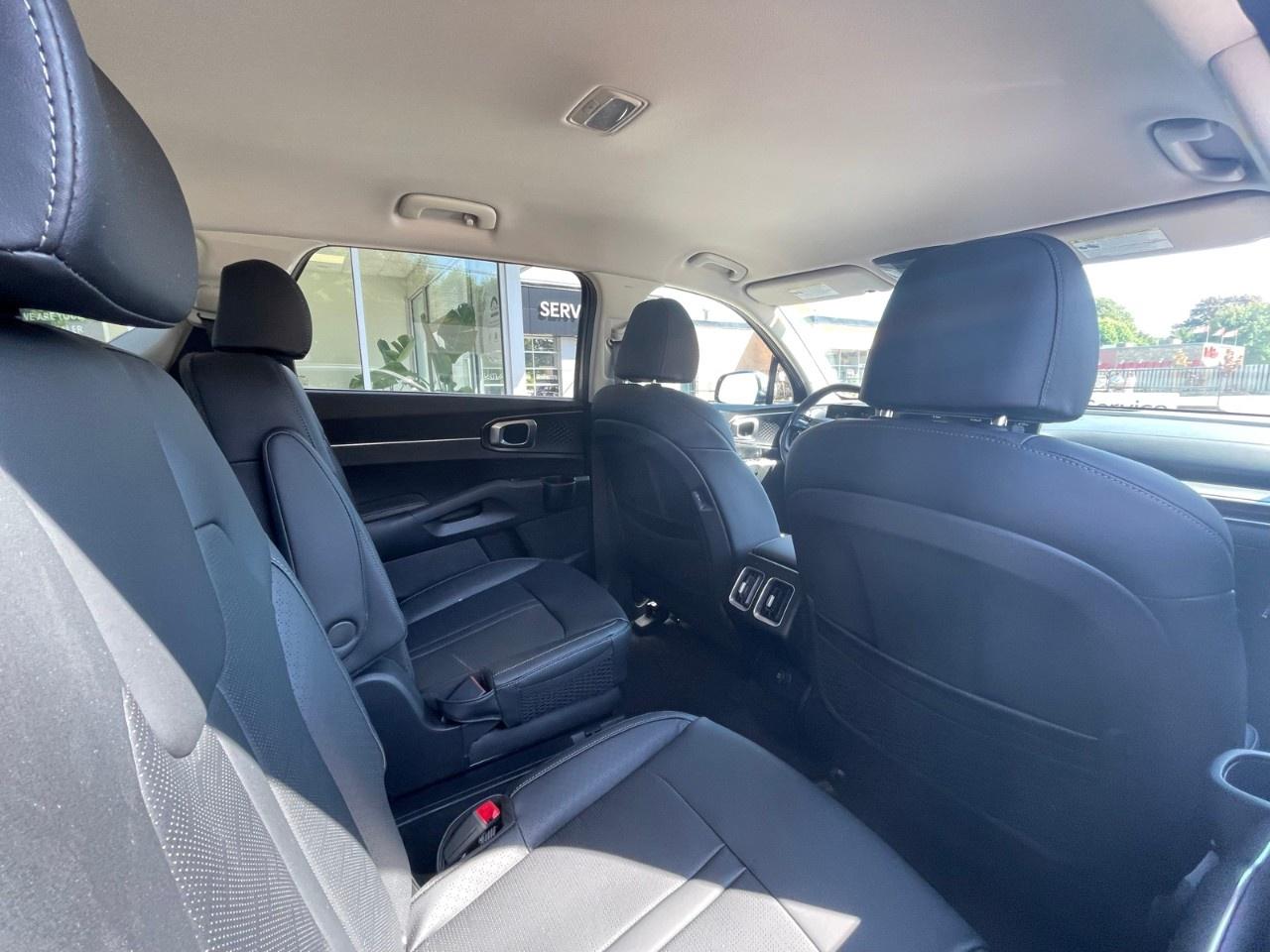 2026 Kia Sorento Hybrid EX AWD Photo