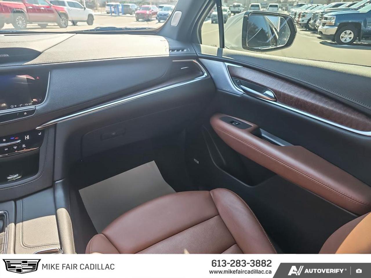 2024 Cadillac XT5 Premium Luxury Cadillac User Experience with Embedded Navigation, Apple CarPlay, Android Auto Photo