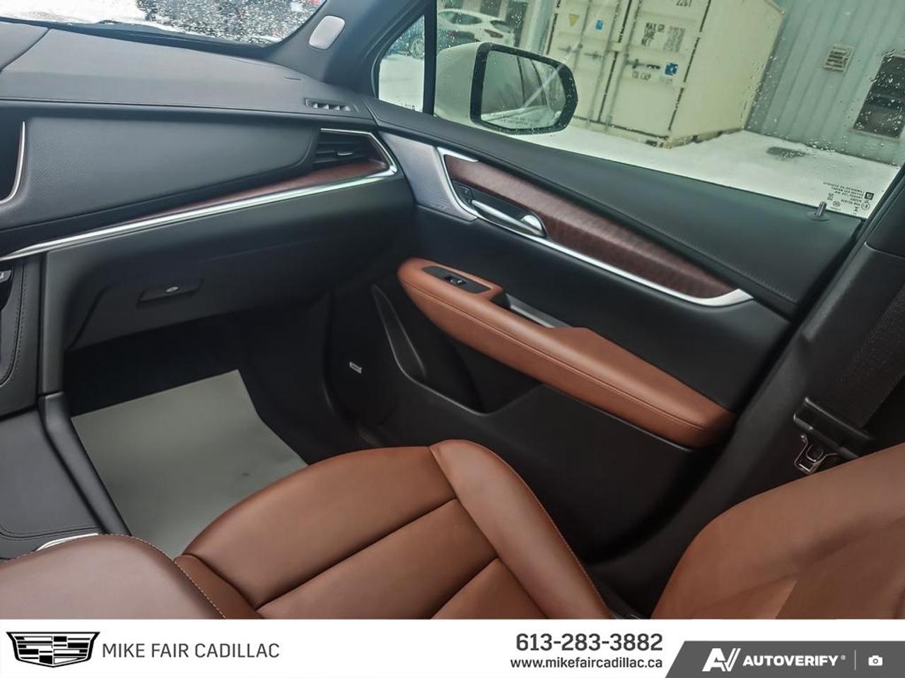 2024 Cadillac XT5 Premium Luxury Cadillac User Experience with Embedded Navigation, Apple CarPlay, Android Auto Photo
