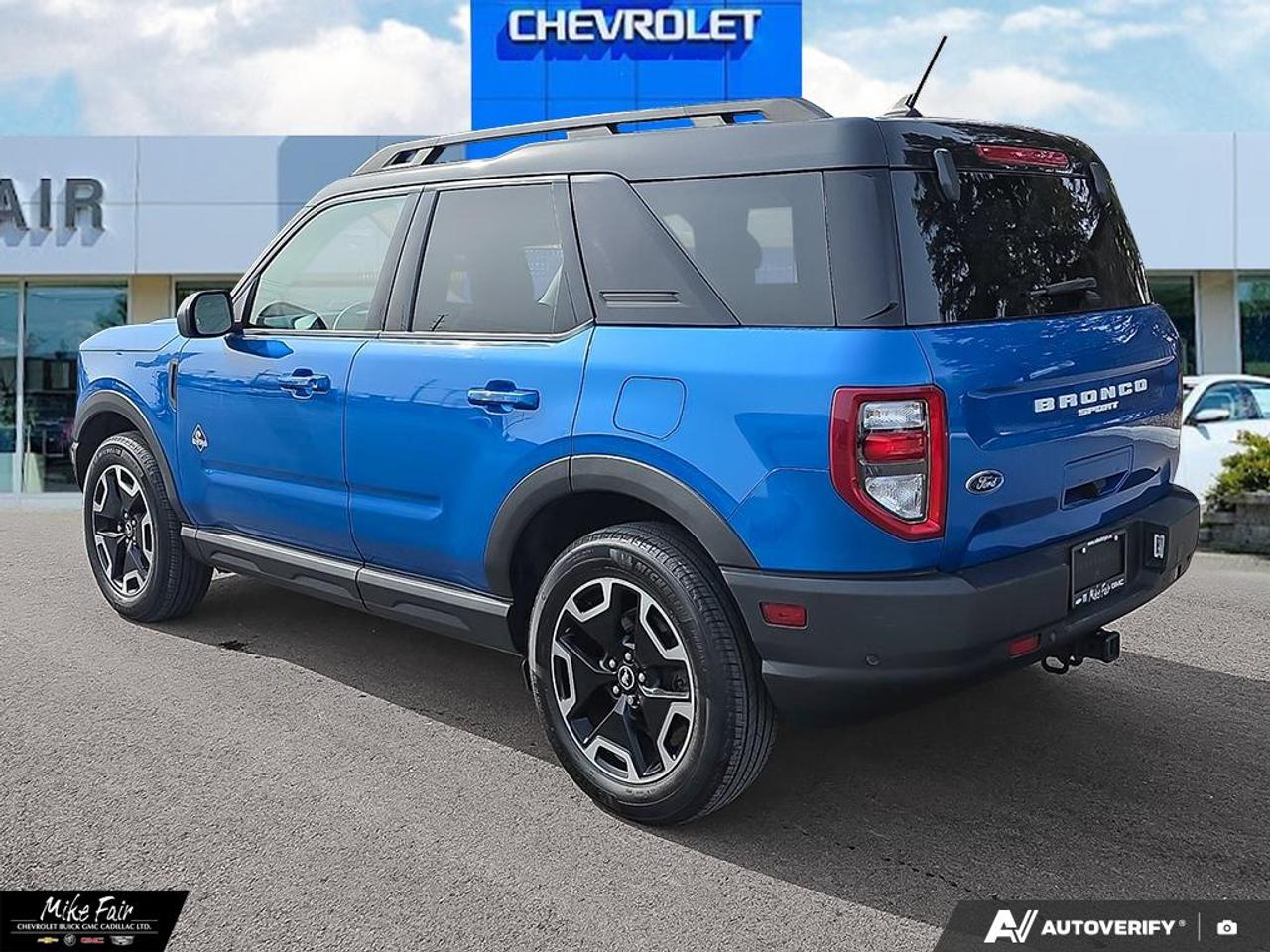 2022 Ford Bronco Sport Outer Banks Navy Pier Leather Trimmed Seating, Power Adjustable Driver & Passanger Seats Photo