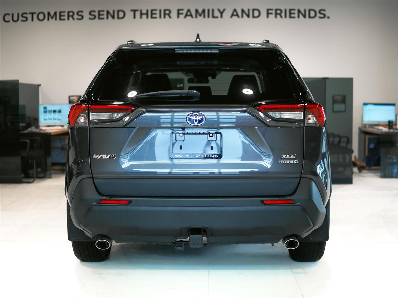 2019 Toyota RAV4 Hybrid XLE | AWD | NO ACCIDENTS | TOYOTA SERVICED Photo