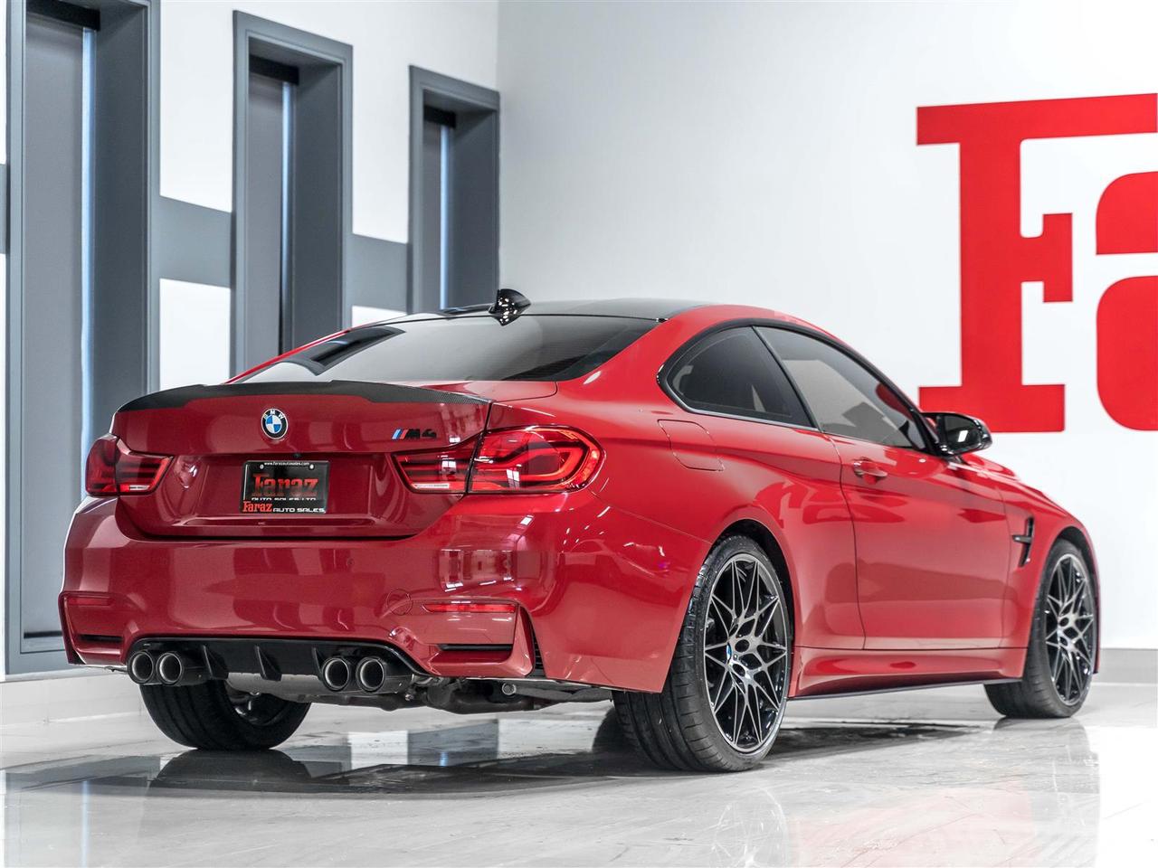 2018 BMW M4 ULTIMATE PKG|INDIVIDUAL|ACCIDENT FREE|ONE OWNER|VERY LOW KMS Photo4