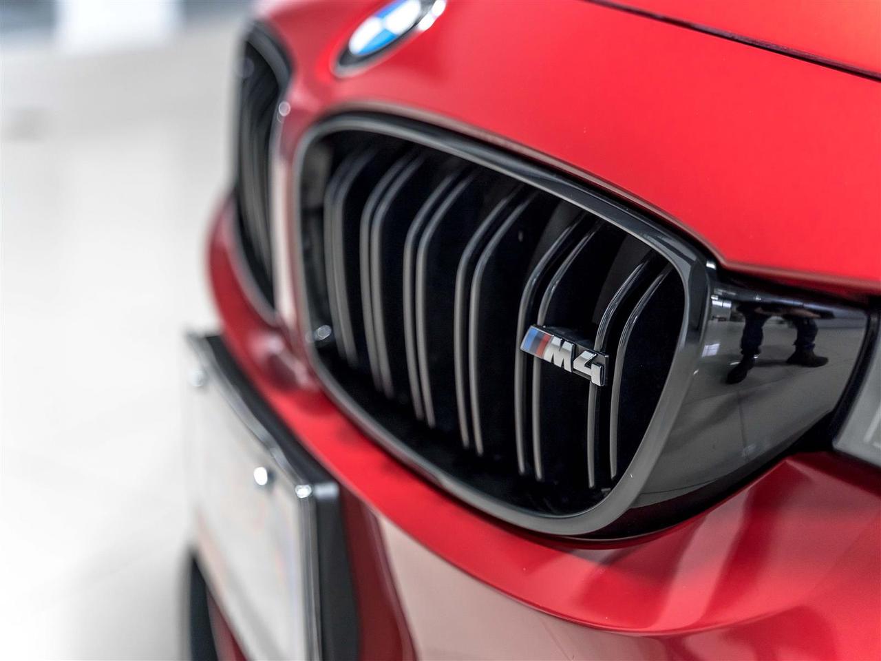 2018 BMW M4 ULTIMATE PKG|INDIVIDUAL|ACCIDENT FREE|ONE OWNER|VERY LOW KMS Photo2