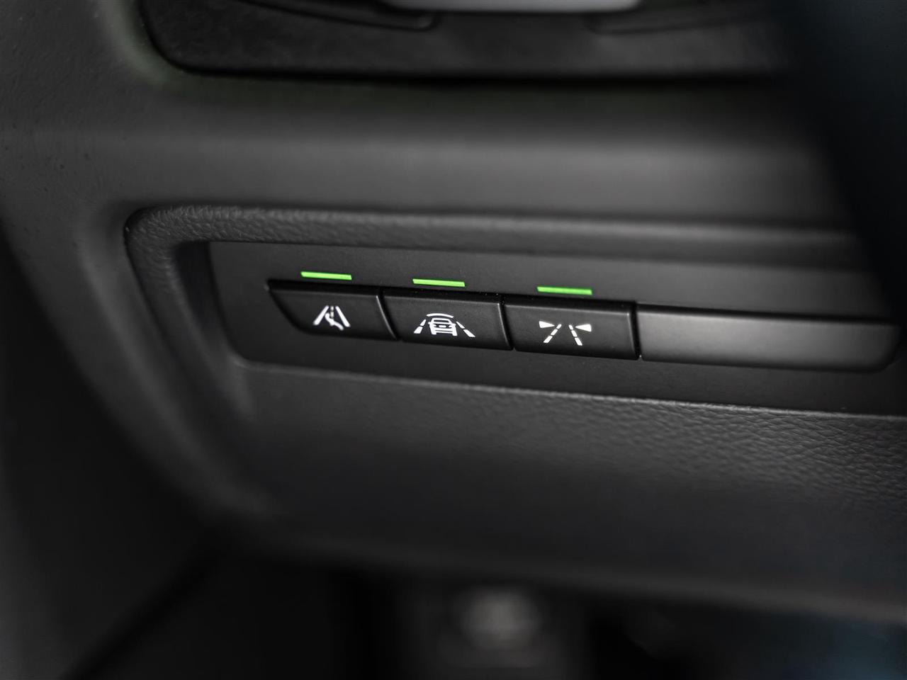 2018 BMW M4 ULTIMATE PKG|INDIVIDUAL|ACCIDENT FREE|ONE OWNER|VERY LOW KMS Photo