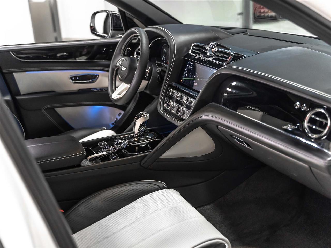 2023 Bentley Bentayga S|TOURING SPEC|DYNAMIC RIDE|MASSAGE|NIGHT VISION Photo