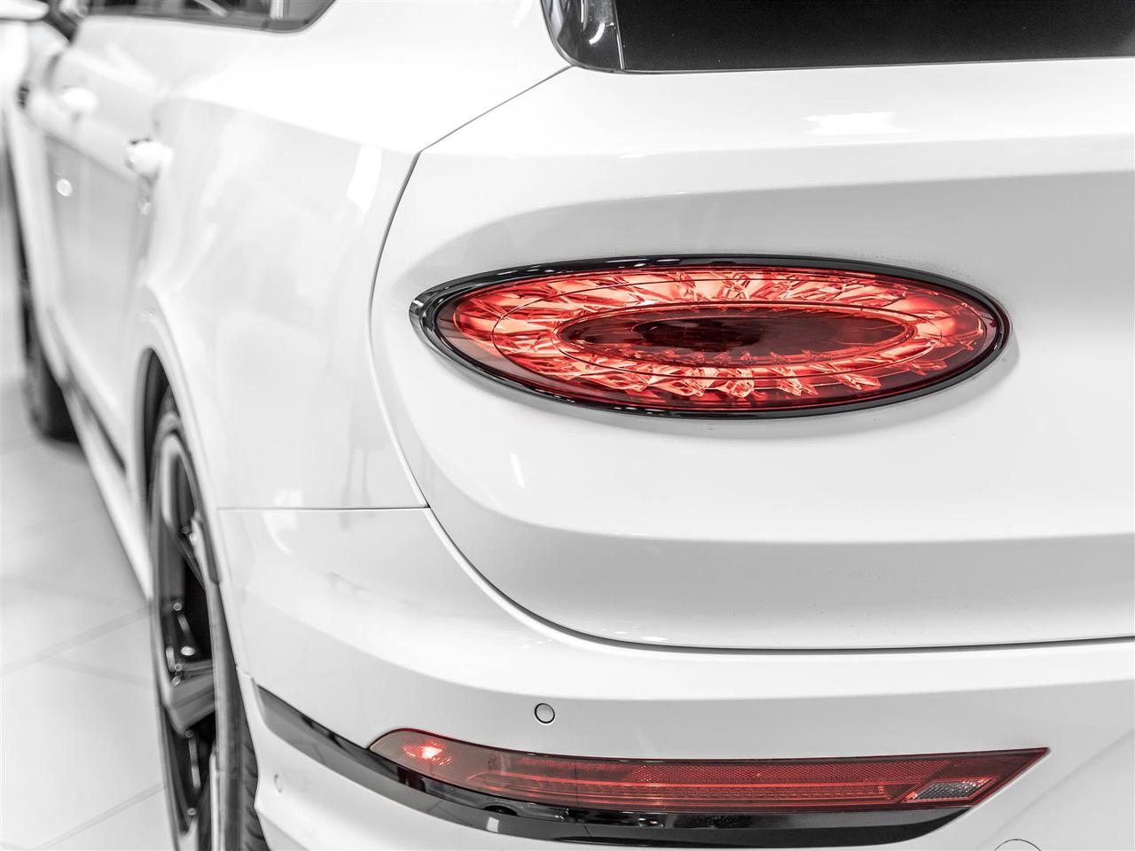 2023 Bentley Bentayga S|TOURING SPEC|DYNAMIC RIDE|MASSAGE|NIGHT VISION Photo