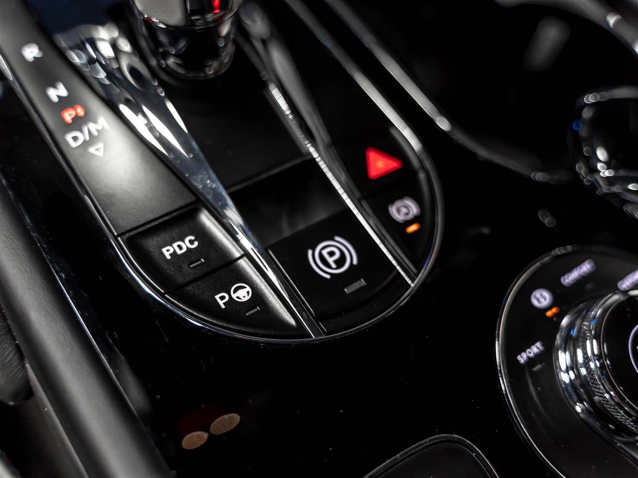 2023 Bentley Bentayga S|TOURING SPEC|DYNAMIC RIDE|MASSAGE|NIGHT VISION Photo