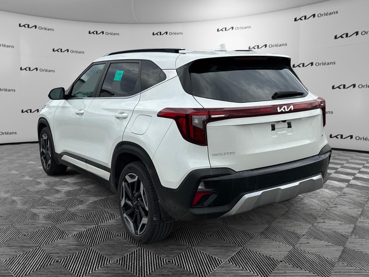 2024 Kia Seltos SX AWD w/Brown Interior Photo