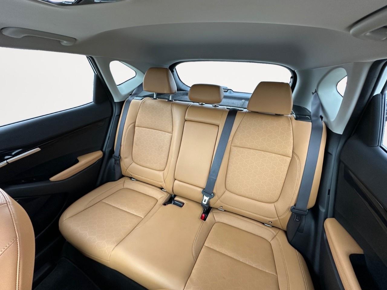 2024 Kia Seltos SX AWD w/Brown Interior Photo