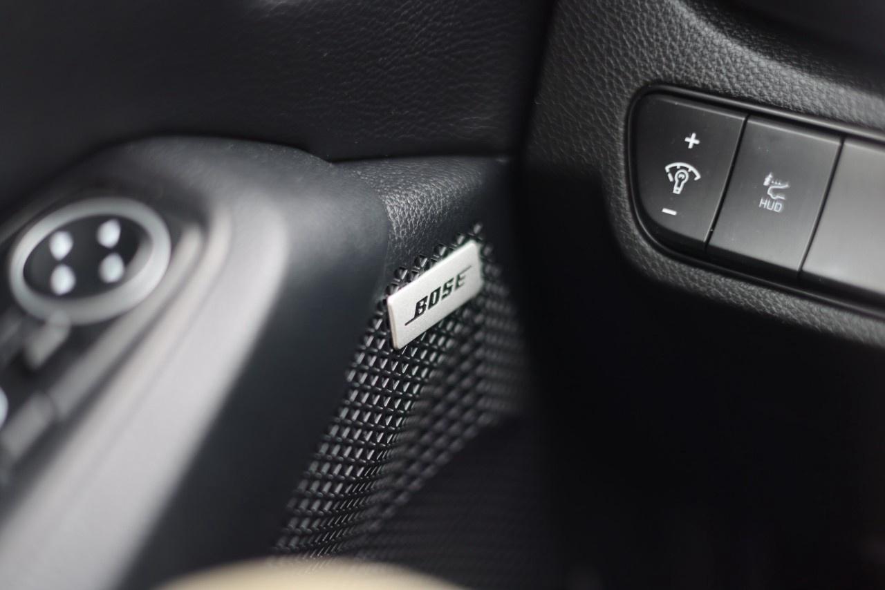 2024 Kia Seltos SX AWD w/Brown Interior Photo