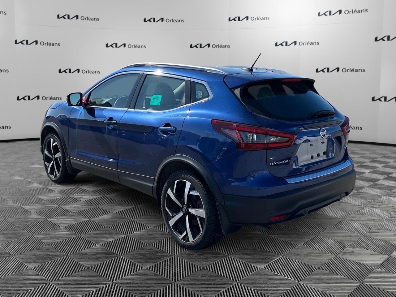 2023 Nissan Qashqai AWD SL CVT Photo4