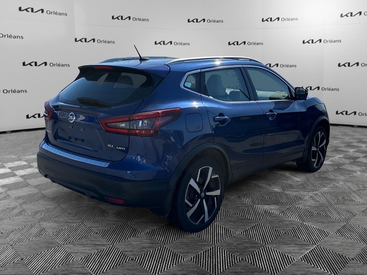 2023 Nissan Qashqai AWD SL CVT Photo