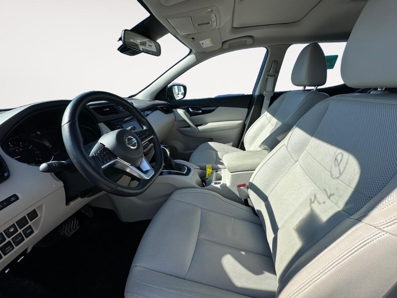 2023 Nissan Qashqai AWD SL CVT Photo