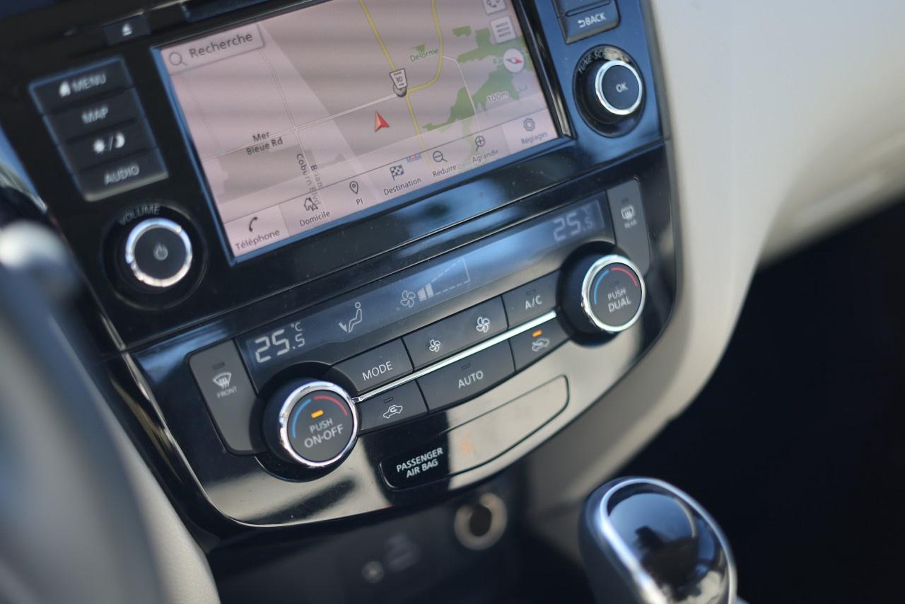 2023 Nissan Qashqai AWD SL CVT Photo