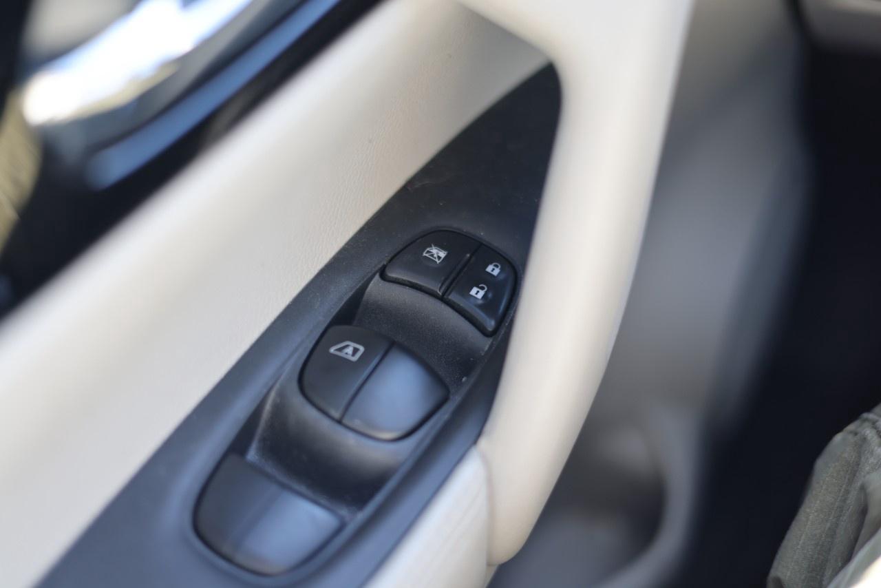 2023 Nissan Qashqai AWD SL CVT Photo