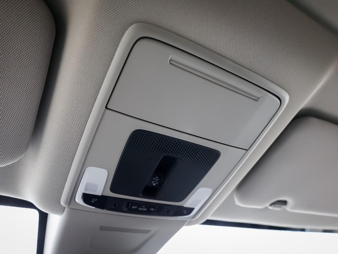 2024 Honda CR-V EX-L  - Leather Seats -  Sunroof Photo