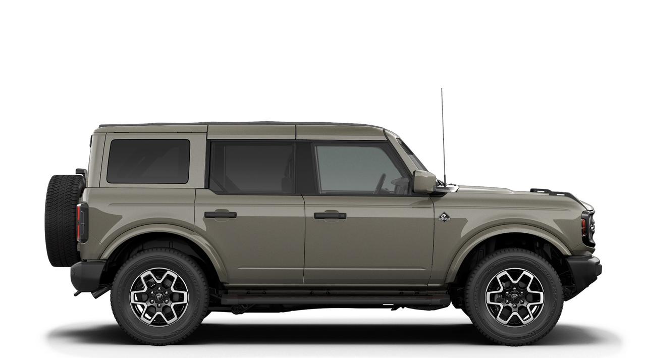 2026 Ford Bronco Outer Banks® Photo4