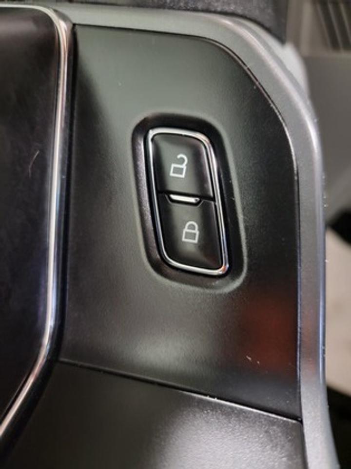 13856883