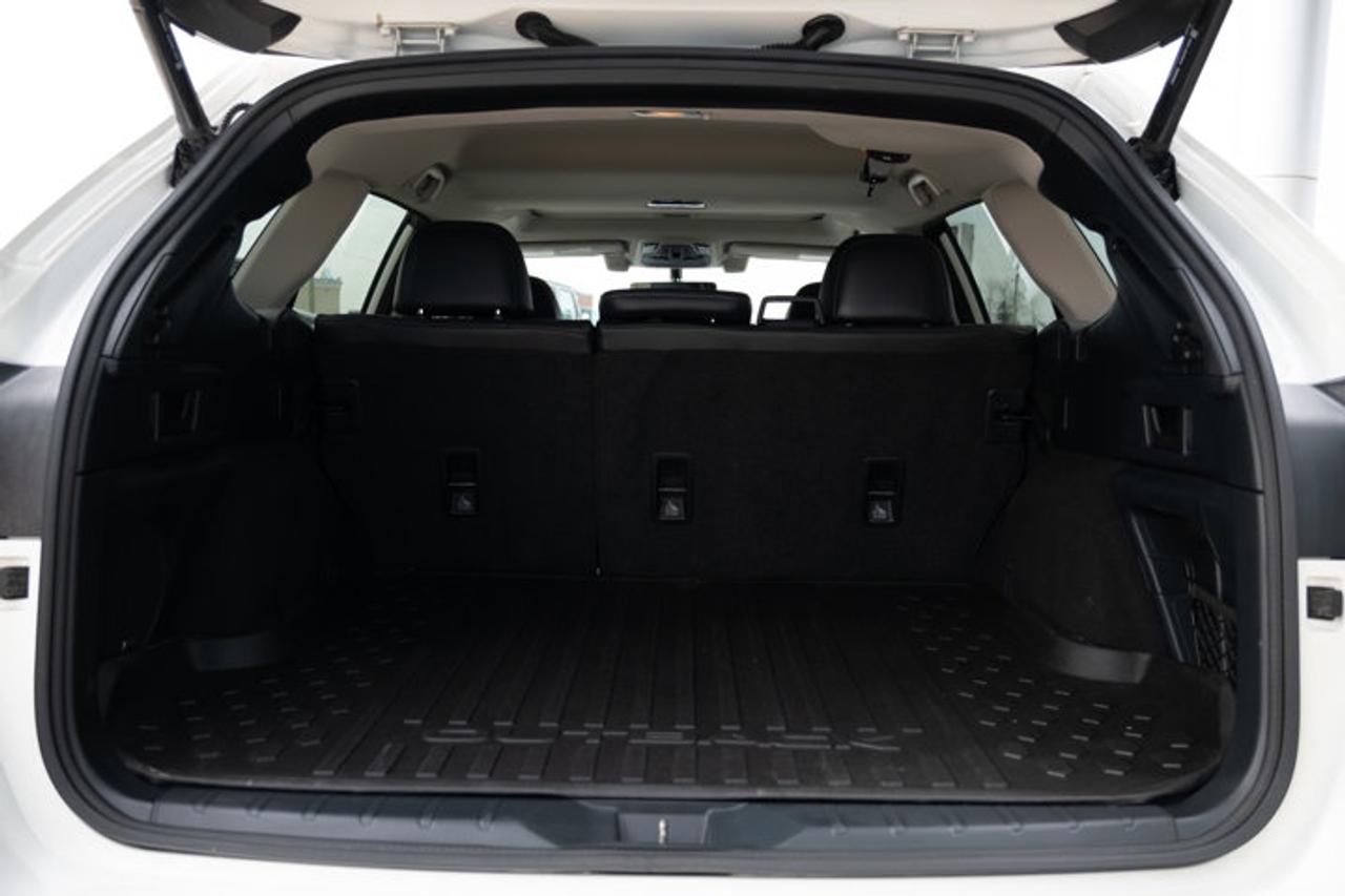 2020 Subaru Outback LIMITED Photo