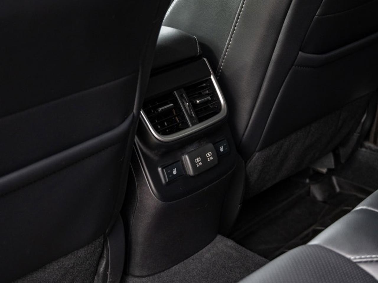 2020 Subaru Outback LIMITED Photo