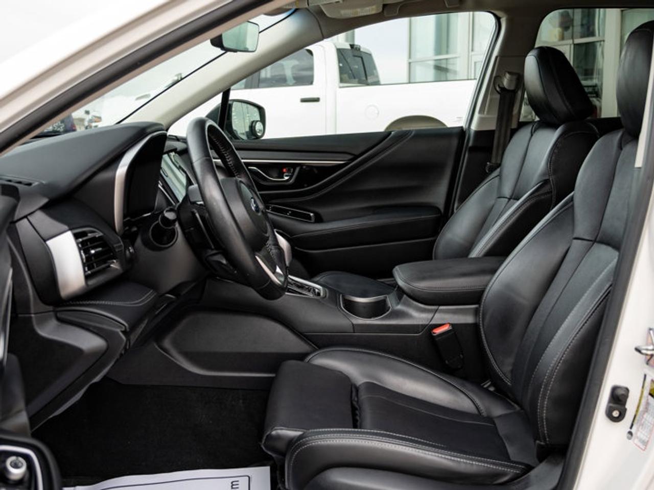2020 Subaru Outback LIMITED Photo