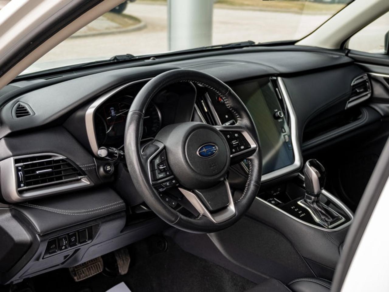 2020 Subaru Outback LIMITED Photo