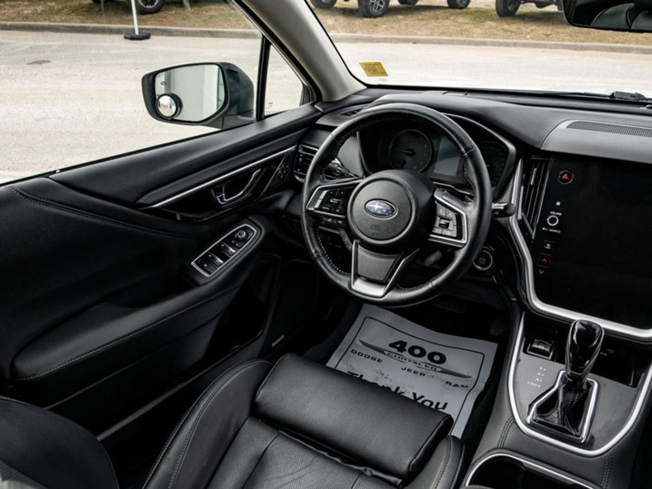 2020 Subaru Outback LIMITED Photo