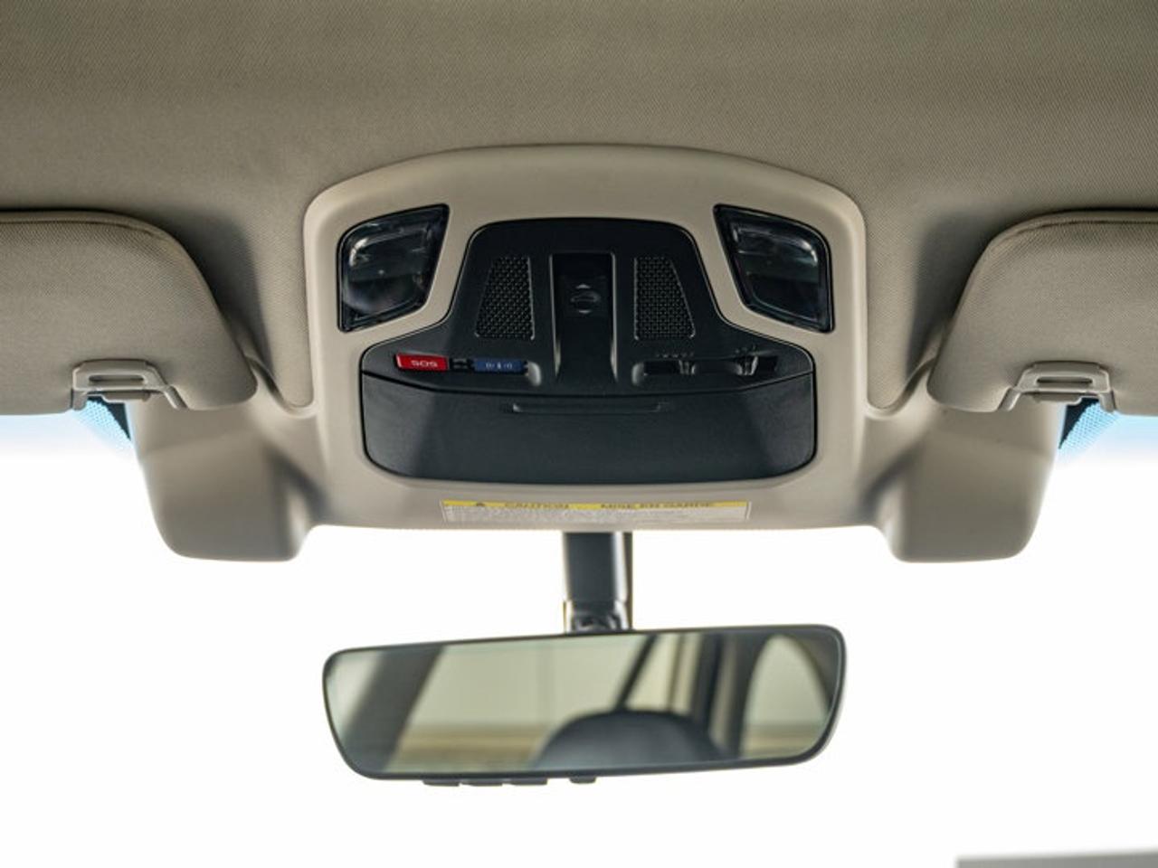 2020 Subaru Outback LIMITED Photo