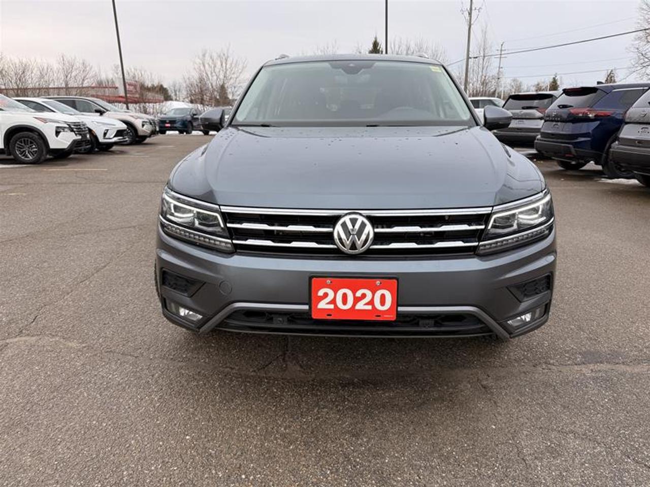 2020 Volkswagen Tiguan Highline 2.0T 8sp at w/Tip 4M Photo