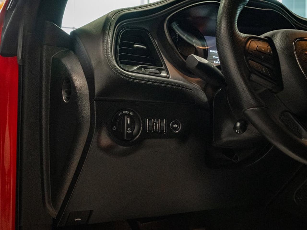 2023 Dodge Challenger R/T Photo