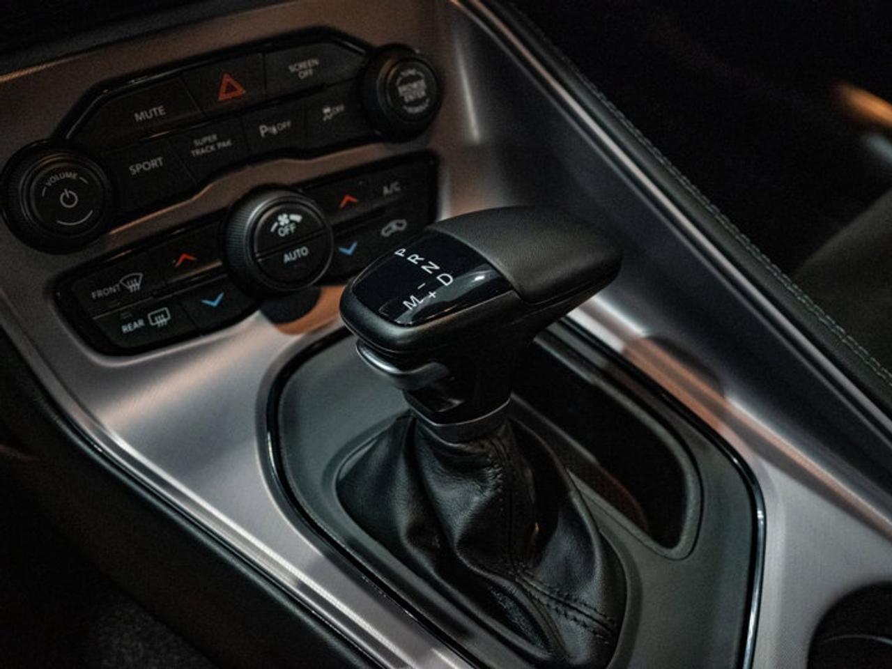 2023 Dodge Challenger R/T Photo