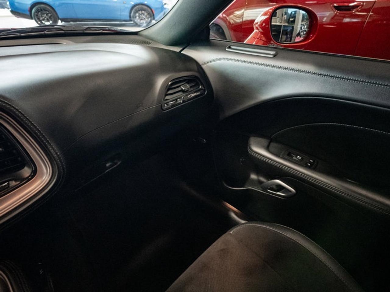 2023 Dodge Challenger R/T Photo