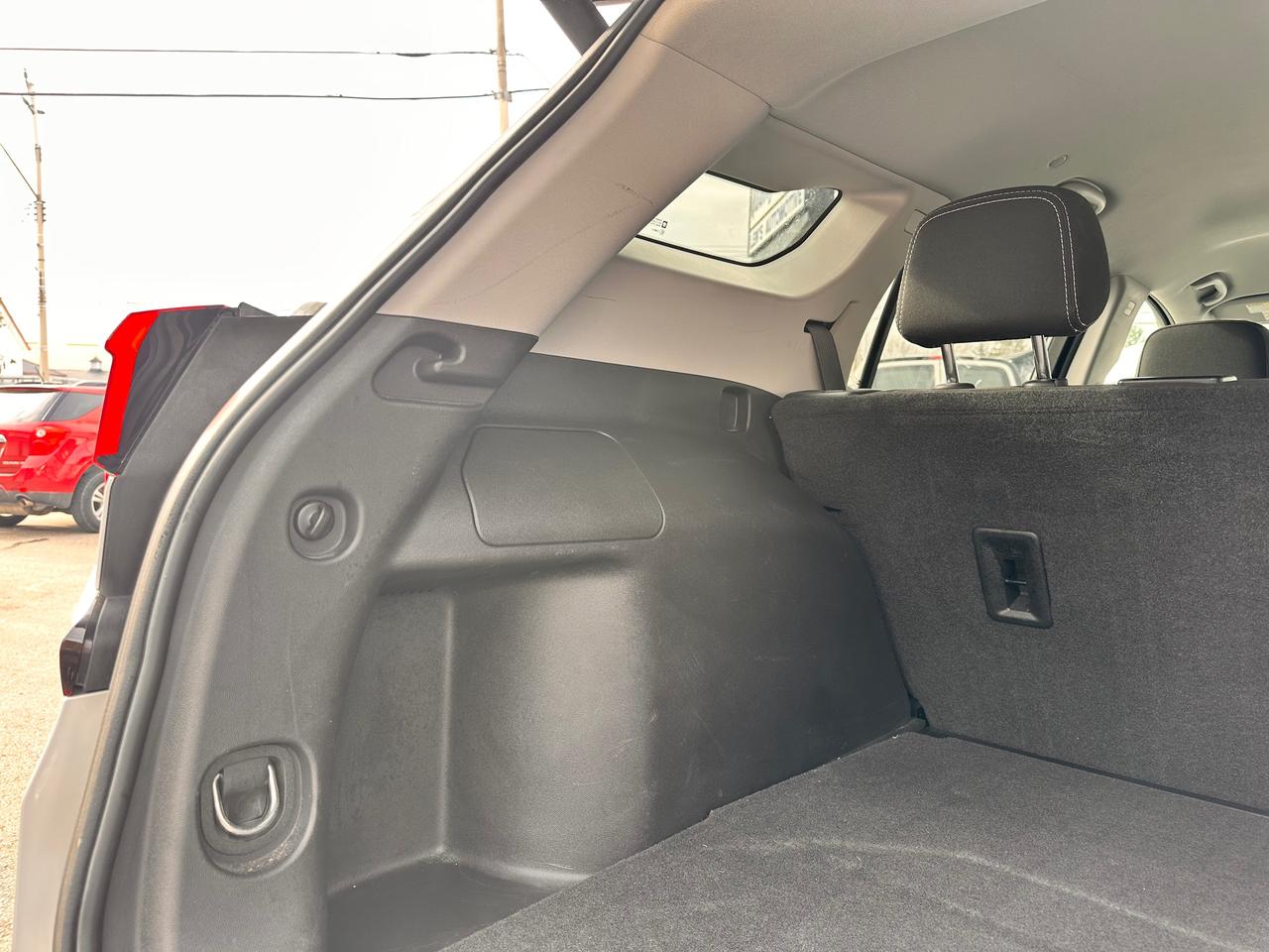 2022 GMC Terrain SLE, FULLY FINANCEABLE Photo