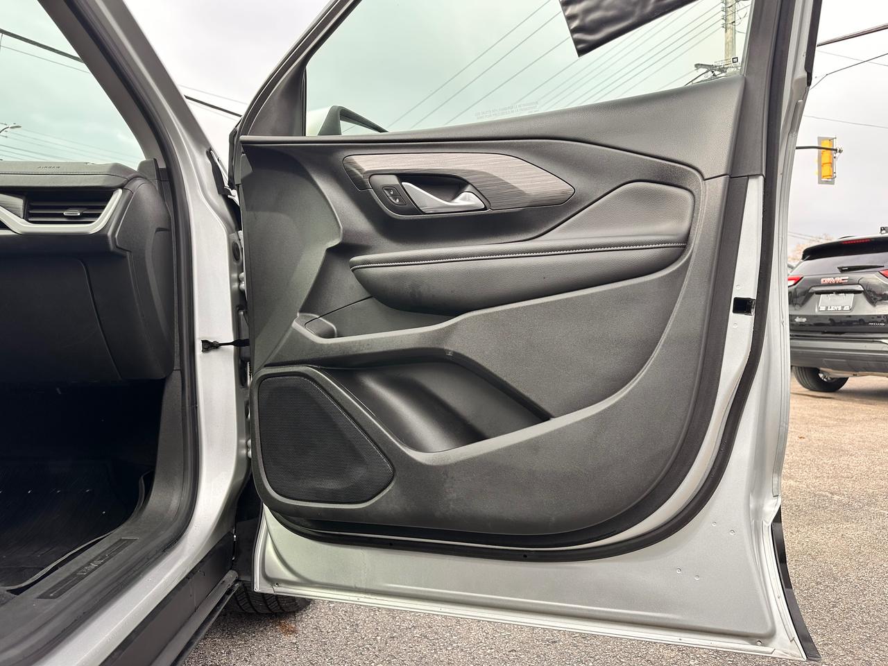 2022 GMC Terrain SLE, FULLY FINANCEABLE Photo