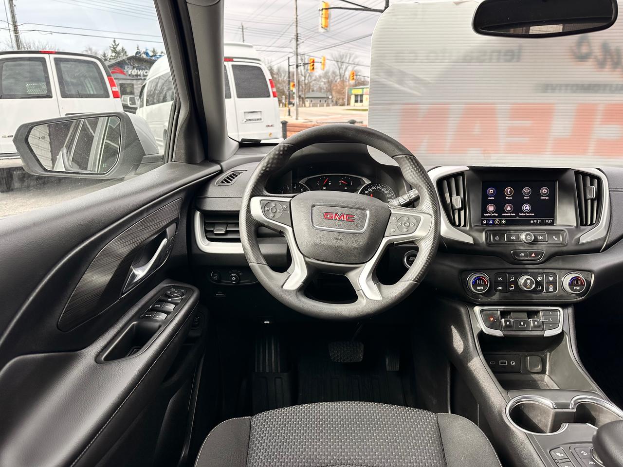 2022 GMC Terrain SLE, FULLY FINANCEABLE Photo