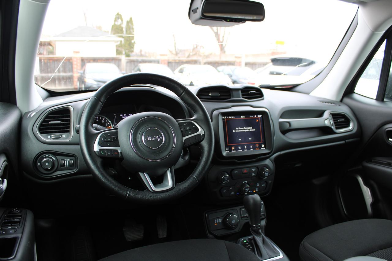 2023 Jeep Renegade North Photo