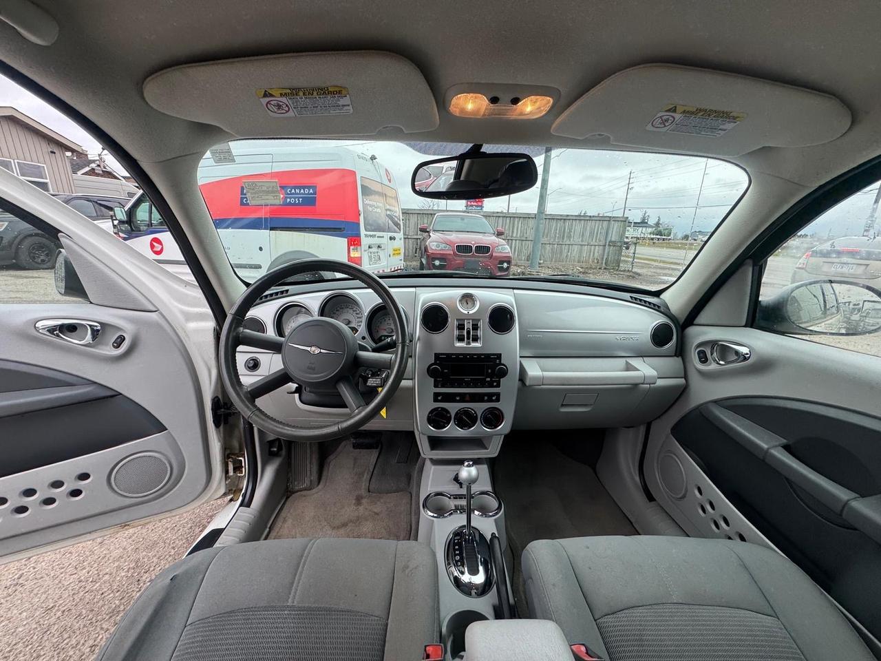 2010 Chrysler PT Cruiser CLASSIC, LOW KMS, ONLY 92KMS, AUTO, AS IS SPECIAL Photo