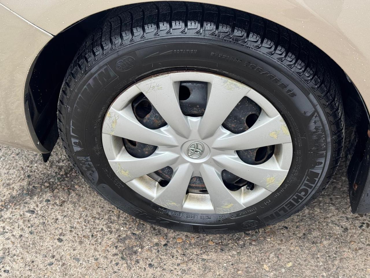 2010 Toyota Corolla CE Photo