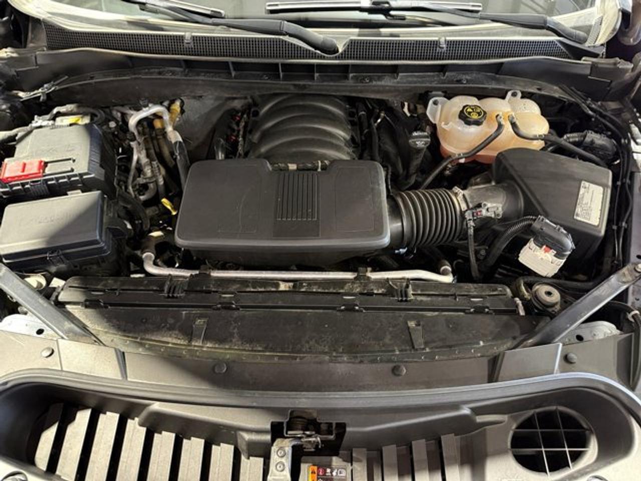 2021 Chevrolet Suburban RST - Photo #10