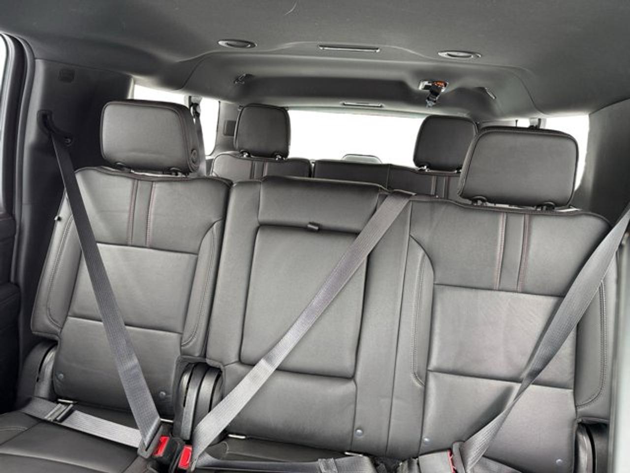 2021 Chevrolet Suburban RST - Photo #16