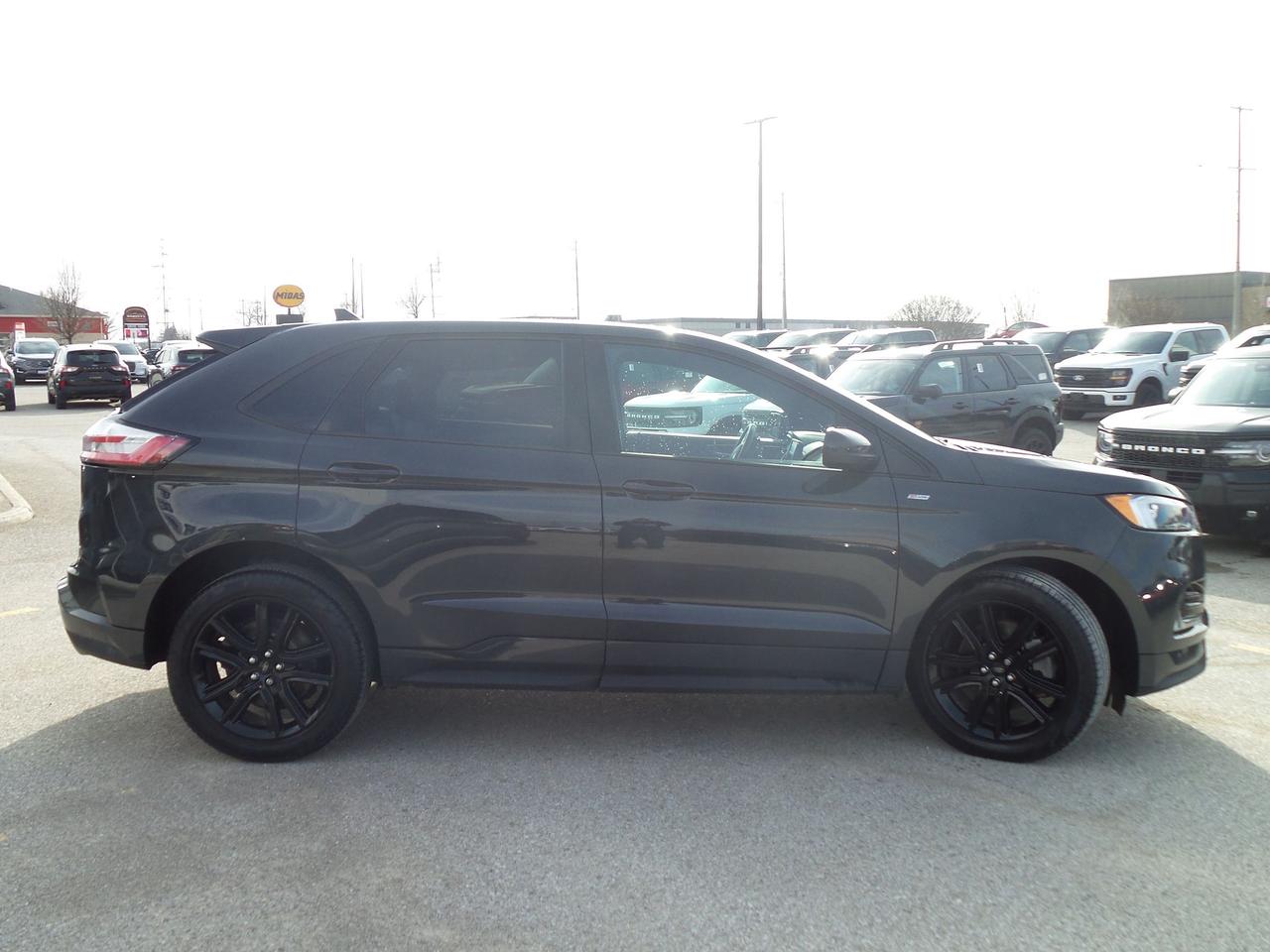 2021 Ford Edge ST Line AWD Photo3